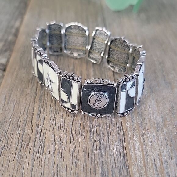 Musical themed antique bracelet - Picture 2 of 9